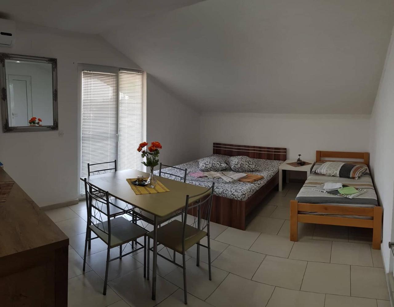Guest Home Elena Dojran Zewnętrze zdjęcie